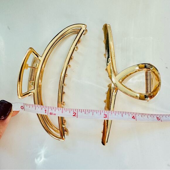 NEW ANTHROPOLOGIE Jumbo XL Crescent Moon Open Gold Metal Hair Claw Clip Set 2 - Picture 11 of 11
